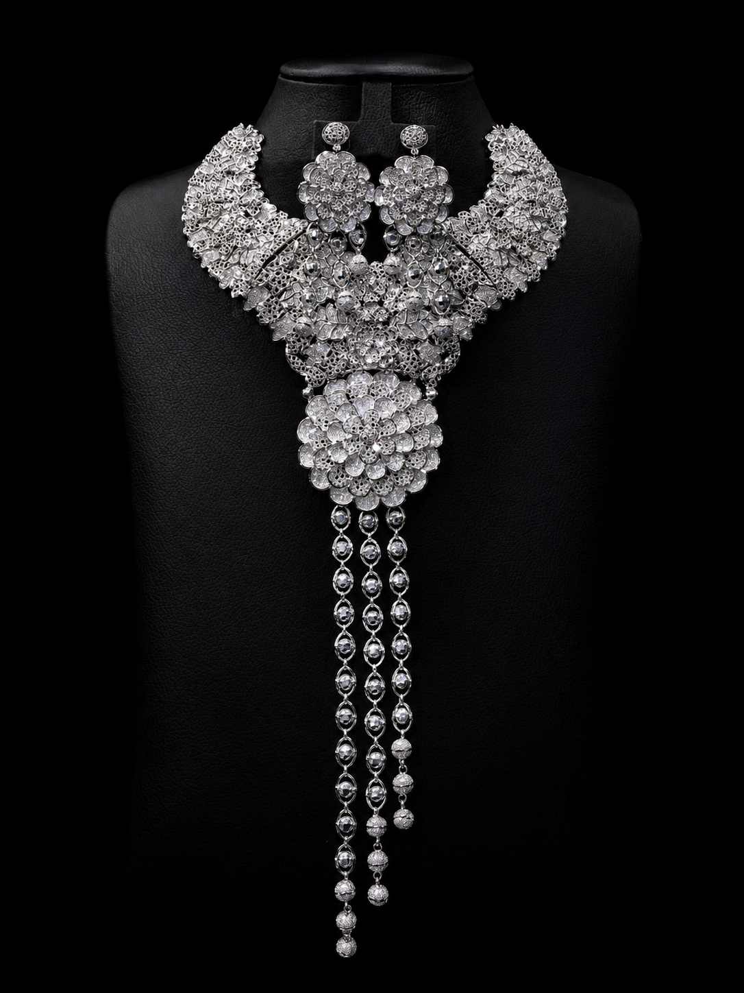 Luxury Silver Necklace & Earring Set 187.5 gram