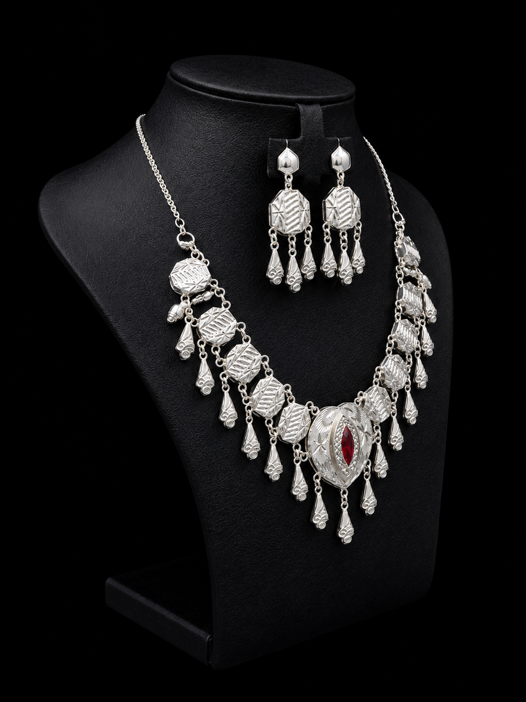 925 Sterling Silver Traditional Necklace Set with Red Stone