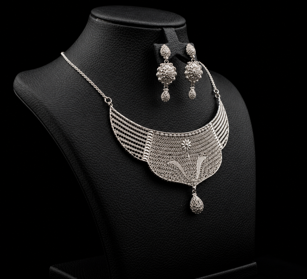 925 Sterling Silver Designer Necklace Set 24.8 gram