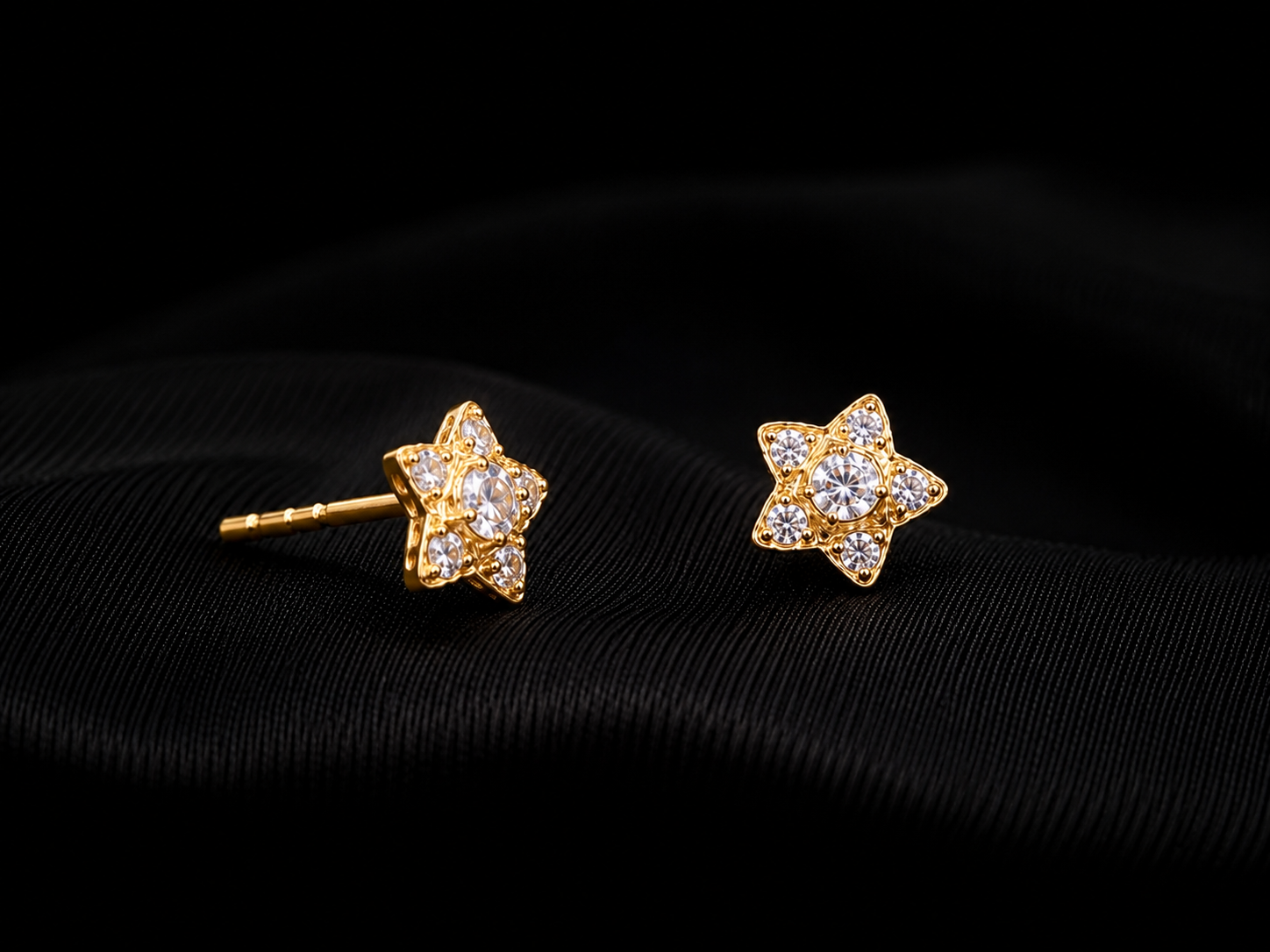 22K Gold Star Stud Earrings